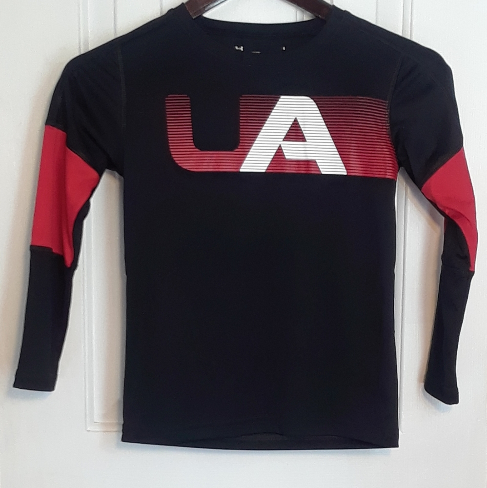 NWOT BOYS 6 UNDER ARMOUR SHIRT LONG SLEEVED